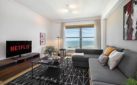 Whome Panoramic View With Elevator, Ac, Garage Perfect For Families & Business Travellers